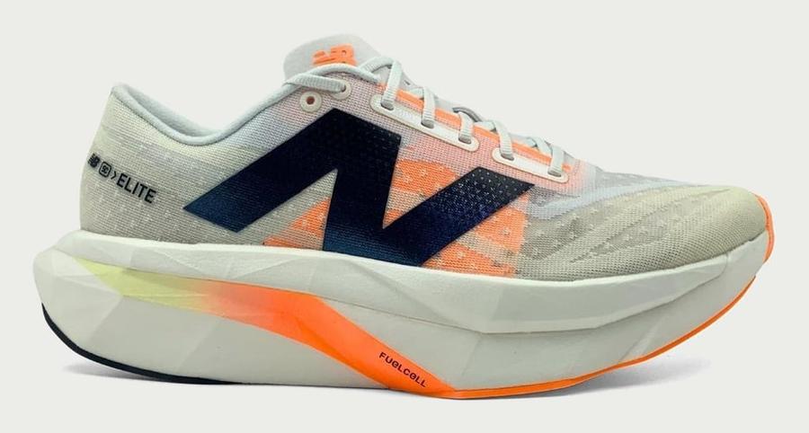 Tenis New Balance Fuelcell Supercomp Elite V4 Masculino Bege laranja